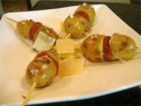 Brochetas de patata y chorizo