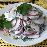 Ensalada de rábanos a la crema