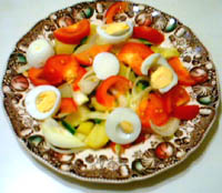 Ensalada de tomates y huevos duros