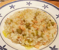 Risotto espárragos y salmón